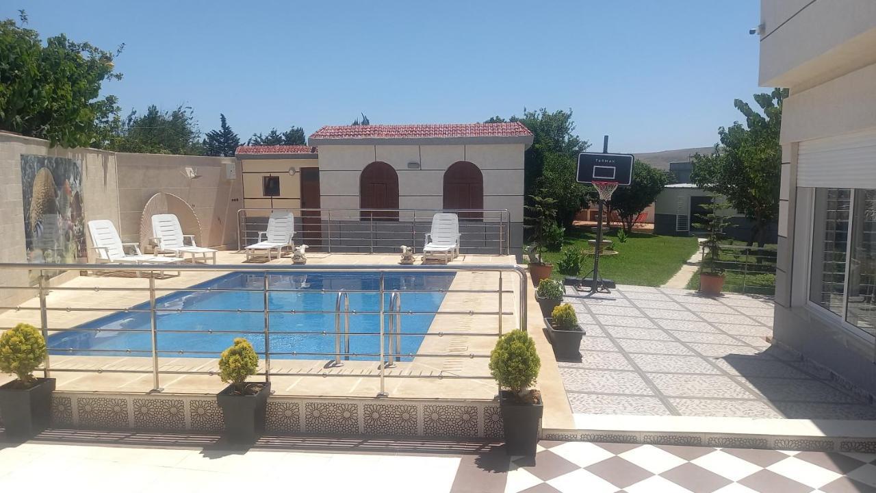 Villa Naima Ларач Екстер'єр фото